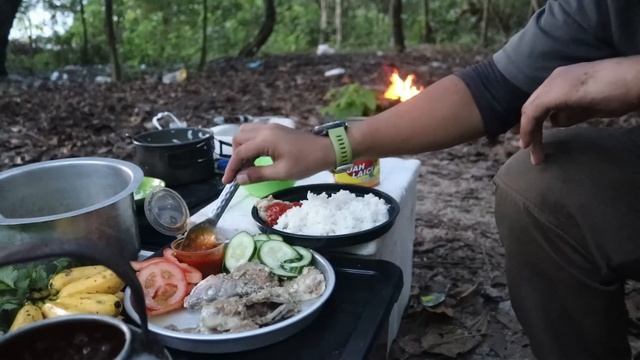 Camping RAMADAN | Hasil Tangkapan Jadi Hidangan Berbuka PUASA смотреть онлайн