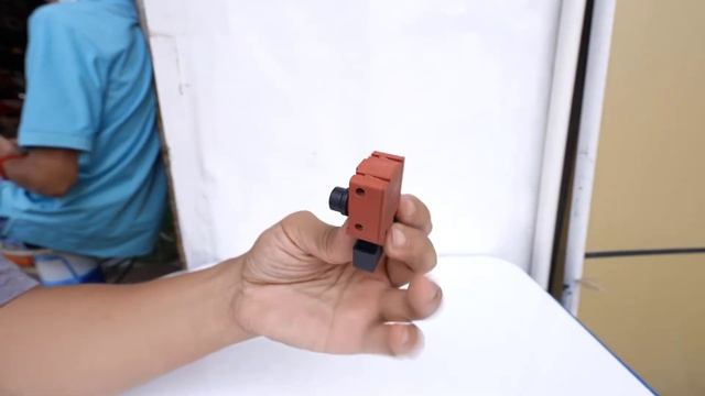 Công tắc khoan đục 2 chức năng 14mm Kaizen KZ-626 смотреть онлайн