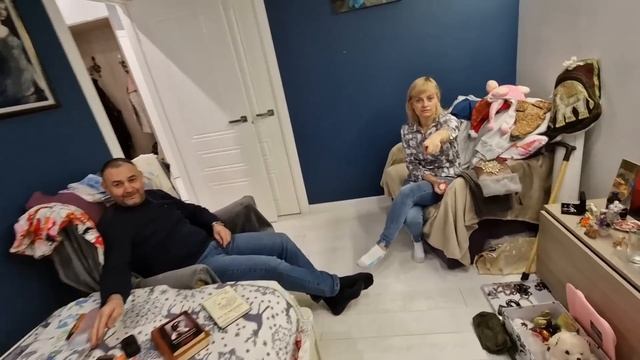 Приехали Ира с Геной смотреть онлайн