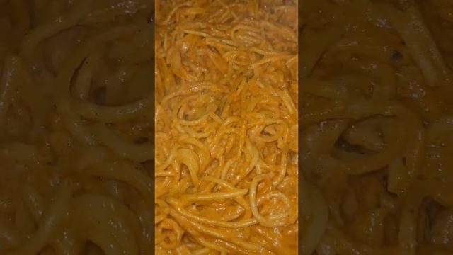 spaghetty guisados, en salsa de queso🌼🌷🌹🌹❤❤❤❤👍👍👍🇩🇴 смотреть онлайн