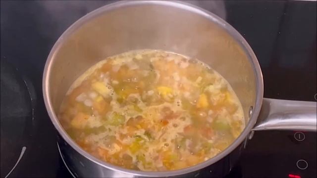 Recette Facile d'émincé de Bœuf Sauce Charcutière смотреть онлайн