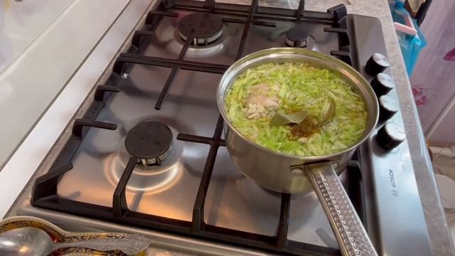 Щи с молодой капустой смотреть онлайн
