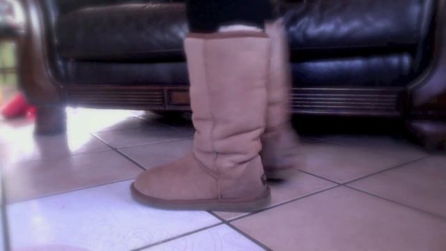 Ugg Collection смотреть онлайн