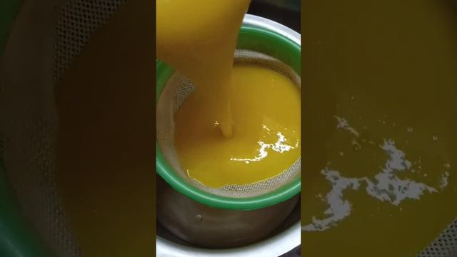 Home-made mango juice || Home-made mango drink || Maaza ||#shorts смотреть онлайн