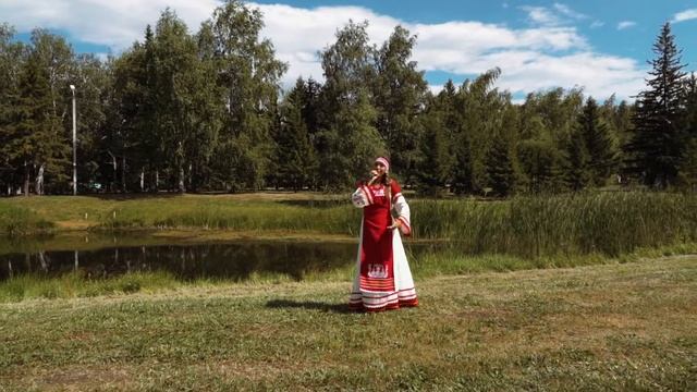 песня "Я по бережку ходила" смотреть онлайн