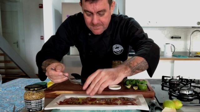 CARPACCIO DE LOMO - GOUR MEAT смотреть онлайн