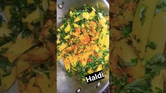 Aloo meethi ki sabji🤤😋 #shorts смотреть онлайн