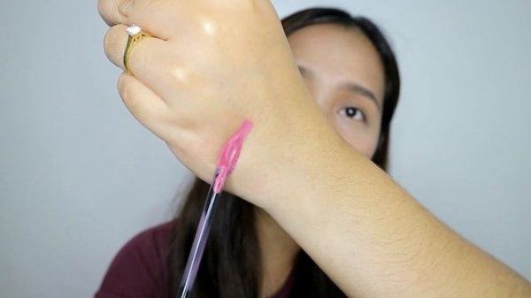 Loreal Infallible Pro Matte Liquid Lipstick Swatches + Review