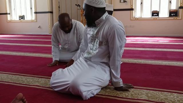 okwejjukanya ku mistakes mu salat ne sheik Sulayiti kilevu part 1.mp4 смотреть онлайн
