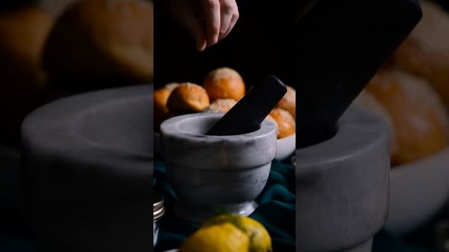 Fried Oyster Sliders with Saffron Aioli #shorts смотреть онлайн