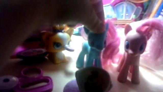 Миссис Капкейк и Пинки Пай смотреть онлайн