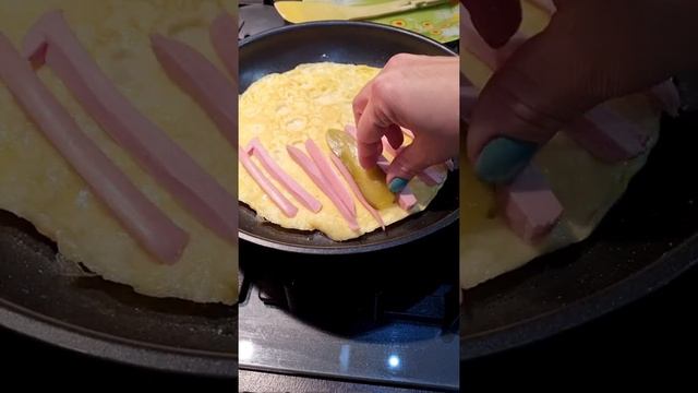 Быстрый завтрак! #shorts #рецепты #омлет #завтрак #простыерецепты #чтоприготовить #назавтрак #вкусн смотреть онлайн