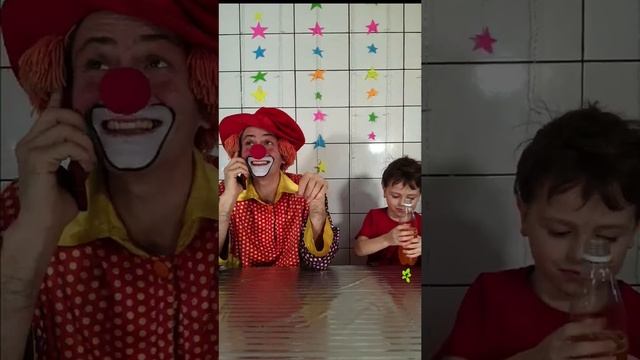 ОМО Апельсиновый сок | Клоун Клёпа и Елисейка #shorts смотреть онлайн