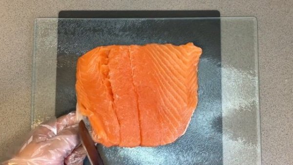 Нежный лососевый суп с бататом / Delicate salmon soup with sweet potato