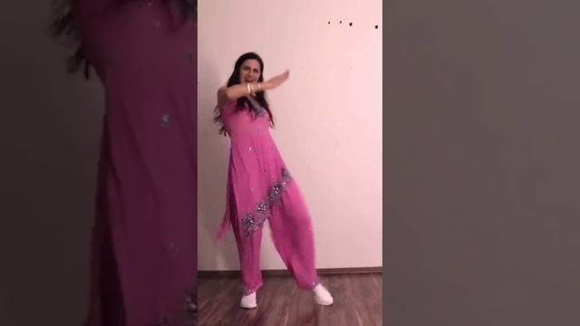 Hot Dance At Home смотреть онлайн