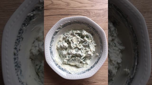 Столбики из кабачка со сметанным соусом смотреть онлайн