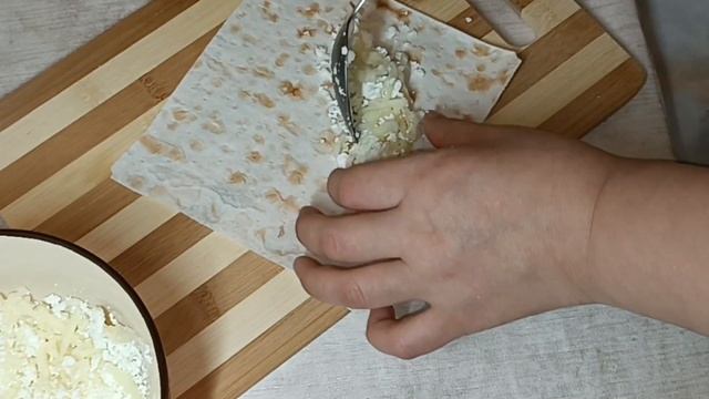 Сигара бёрек с сыром. Вкусный рецепт за 5 минут. Закуска из лаваша. смотреть онлайн