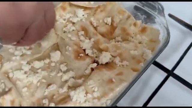 БЫСТРЫЙ ПИРОГ ИЗ ЛАВАША И ТВОРОГА! ВКУСНЫЙ ЗАВТРК! смотреть онлайн