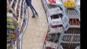 КАК ВОРУЮТ В МАГАЗИНАХ? КТО ТАКИЕ ШОПЛИФТЕРЫ?