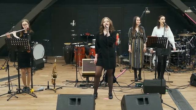 ЛЕНИНГРАДОСТЬ - "Torn" Мусатова Ксения смотреть онлайн