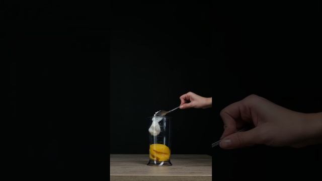 Манговый смузи с блендером HIBERG HB 1041 W смотреть онлайн