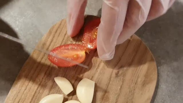 Паприка 🫑 с лёгкой начинкой! 🥚🧀🧄 Paprika with a light filling! 🍅 смотреть онлайн