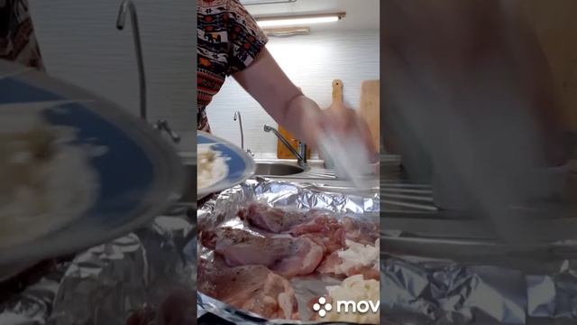 Вкусное куриное филе бедра. смотреть онлайн