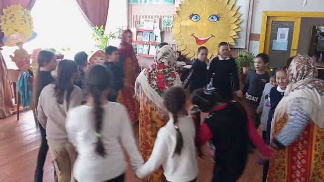 «Как на масляной неделе из печи блины летели» 2 смотреть онлайн