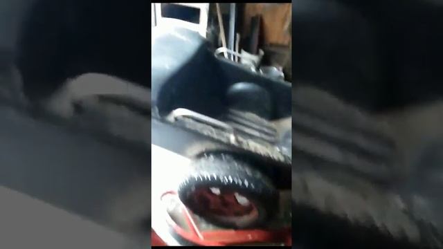 Все сезонный минитрактор на гусеницах Крутец смотреть онлайн