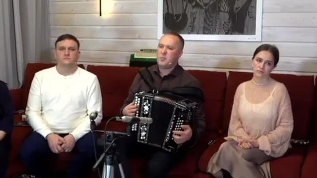 ВДАЛИ ОТ РОДИНЫ - исп. Иван Разумов. смотреть онлайн