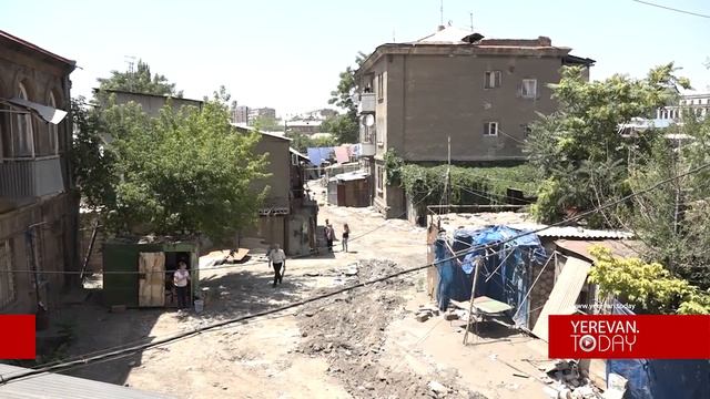 Այն ամենը, ինչ մնաց «Ֆիրդուսի» տոնավաճառից смотреть онлайн