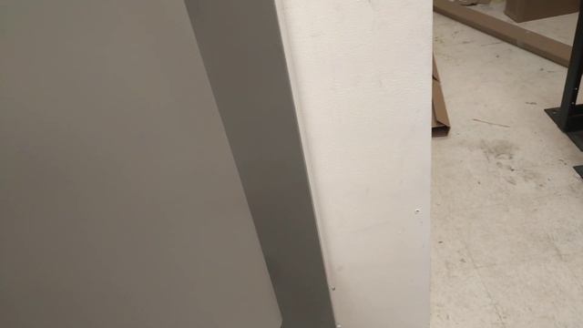 Installing New RF Mote 4-Post Server Racks in a New Server Room смотреть онлайн