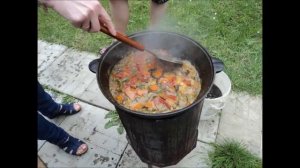 Вкуснятина.Мясо с овощами в казане.
