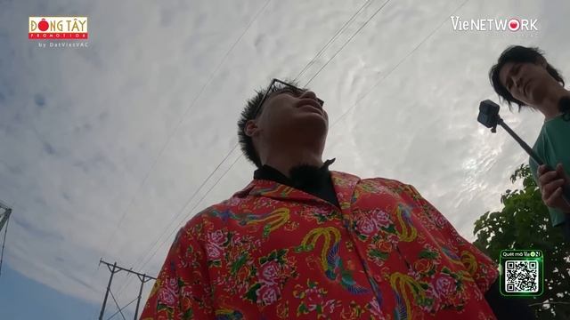 HIEUTHUHAI khóc tâm sự về gia đình, được các anh "chăm sóc" đặc biệt | 2 NGÀY 1 ĐÊM смотреть онлайн