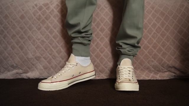 Best Low Tops | Converse Chuck 70 Low - Parchment Unboxing and On-Feet смотреть онлайн