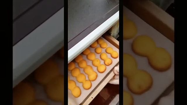 Egg yolk biscuits are delicious and easy to make to bake смотреть онлайн