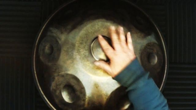 ZEPHYR - D Low Amara 7 - D) G A C D E F G смотреть онлайн