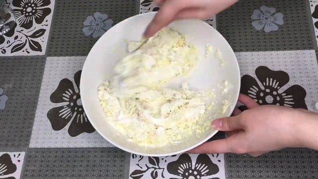 ПОМИДОРЫ С НАЧИНКОЙ ИЗ СЫРА🍅🧀 смотреть онлайн