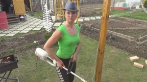 6 соток 3 мая 2020 год. Как я картошку сажала. Рассказ про триммер. Как я попала под грозу с градом