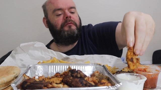 Kebab platter burger and chips uk mukbang смотреть онлайн