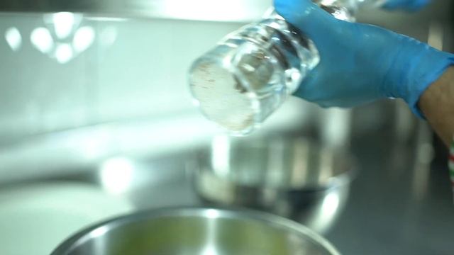 Wellroom Ananaslı Tavuk Salatası смотреть онлайн