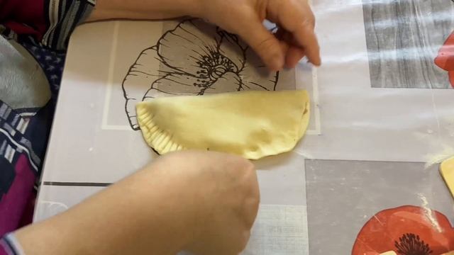 Домашние чебуреки смотреть онлайн