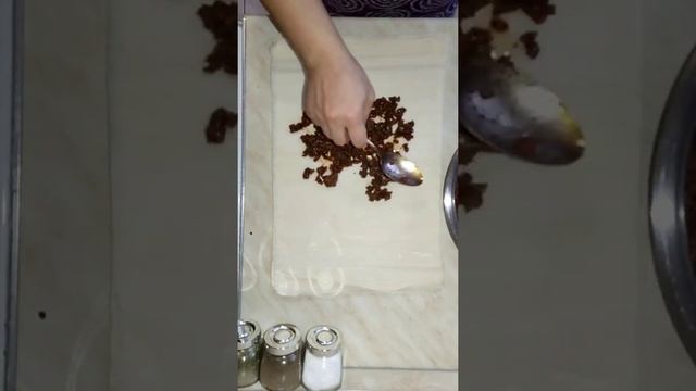 Рулеты мясные из теста Фило смотреть онлайн