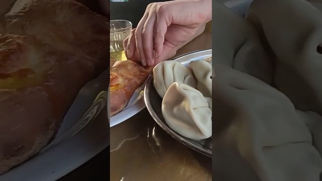 Кобулети 🤍🇬🇪❤️ Грузия/Хинкали , Хачапури по- аджарски🧳📷👏🤤🥟 смотреть онлайн