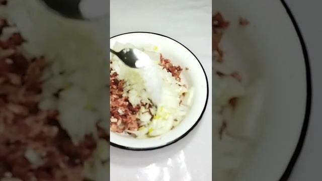 ТАК ПИРОЖКИ ГОТОВИТ МОЯ МАМА! МУЖ В ШОКЕ ОТ РЕЗУЛЬТАТА. ТЕПЕРЬ ГОТОВЛЮ ТОЛЬКО ТАК!!! #рецепты смотреть онлайн
