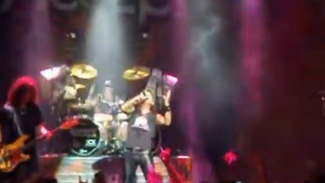 Accept - Live in Athens 18/10/2012 NEON NIGHTS PART 1.mp4 смотреть онлайн
