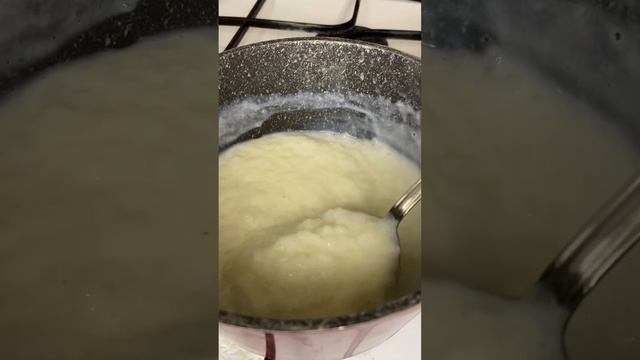 рисовая каша 🤍#еда #готовимдома #готовка #готовим #готовимвкусно #рецепты #рецепт #вкуснаяеда #рек смотреть онлайн