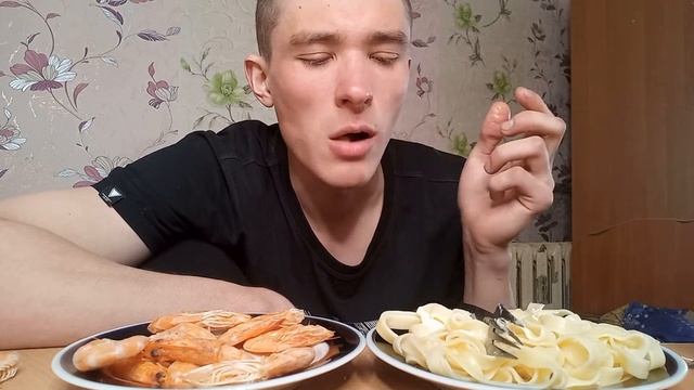 МУКБАНГ: Вкусные и сладкие   Царские креветочки | паста Trattoria Turatti