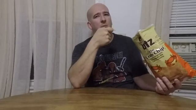 Drunken Munchies UTZ crab chips смотреть онлайн