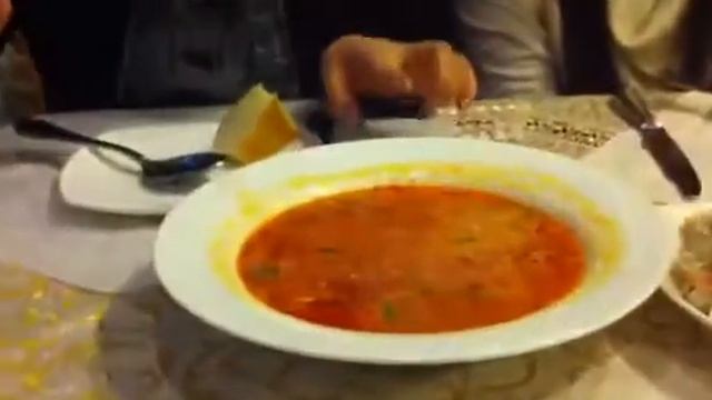 We are having Russian food! смотреть онлайн